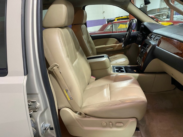 Used-2007-Chevrolet-Tahoe-LT-4WD