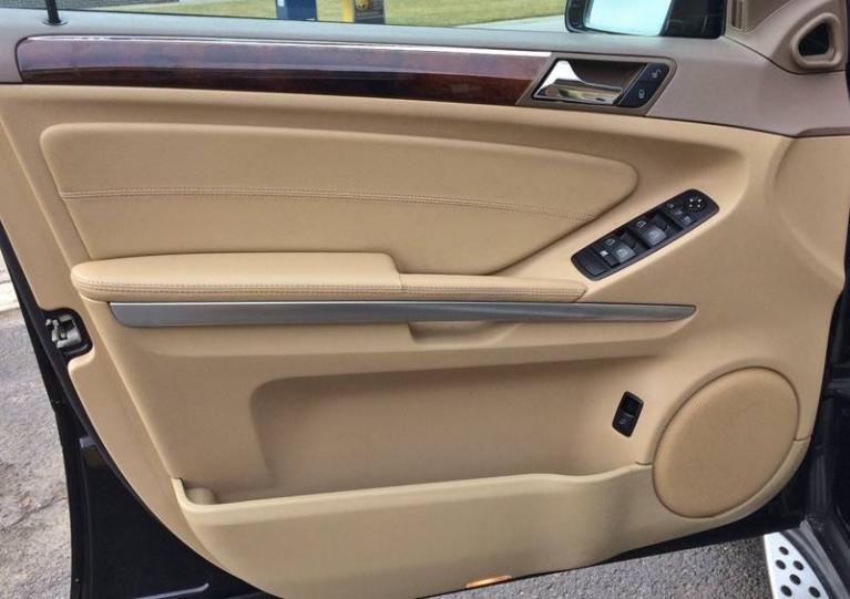 Used-2011-Mercedes-Benz-M-Class-ML-350-4MATIC-AWD-4dr-SUV