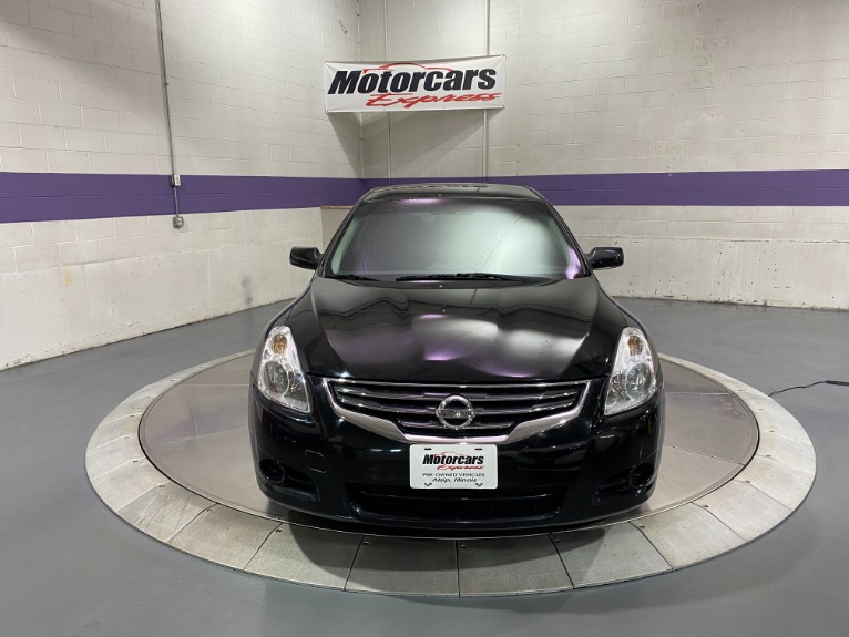 Used-2012-Nissan-Altima-25-S-FWD
