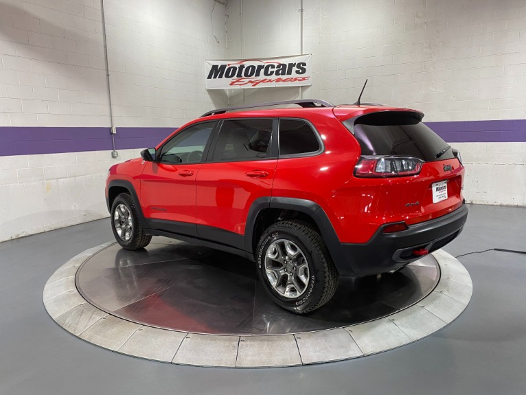 Used-2019-Jeep-Cherokee-Trailhawk-4X4