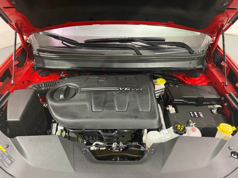 Used-2019-Jeep-Cherokee-Trailhawk-4X4
