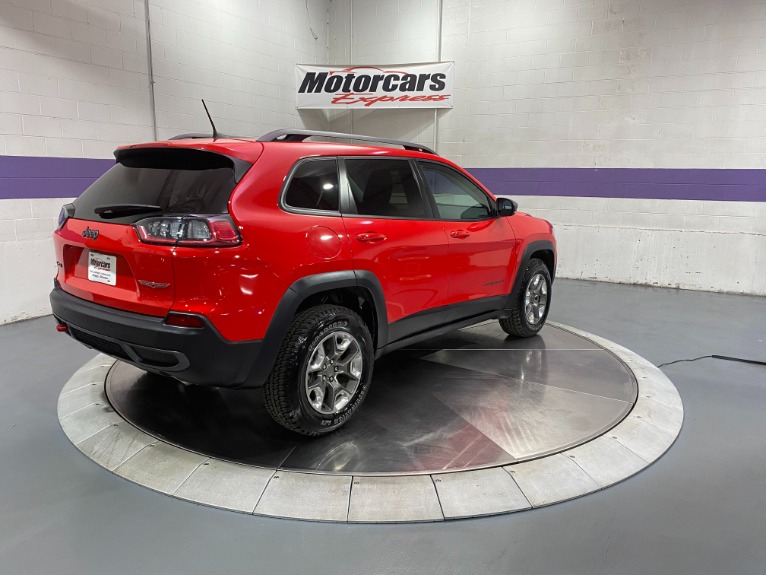 Used-2019-Jeep-Cherokee-Trailhawk-4X4