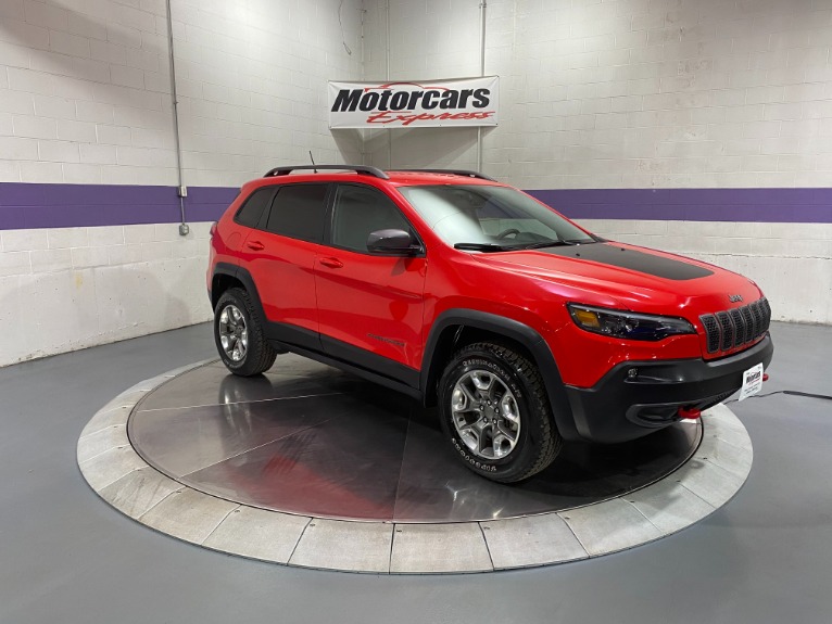 Used-2019-Jeep-Cherokee-Trailhawk-4X4