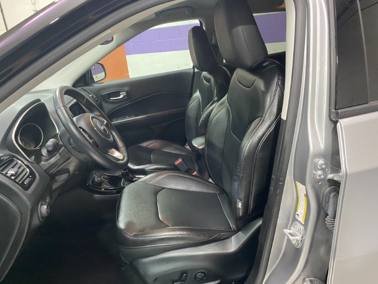 Used-2019-Jeep-Compass-Limited-4X4
