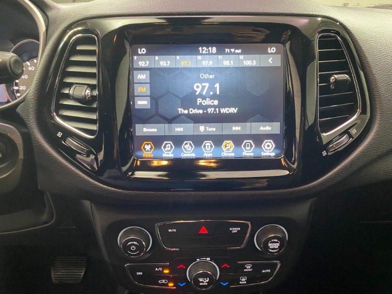 Used-2019-Jeep-Compass-Limited-4X4