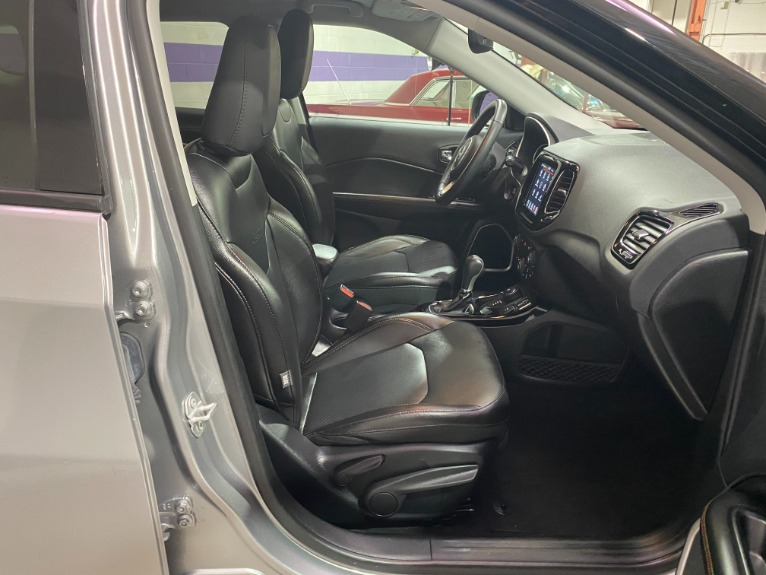 Used-2019-Jeep-Compass-Limited-4X4