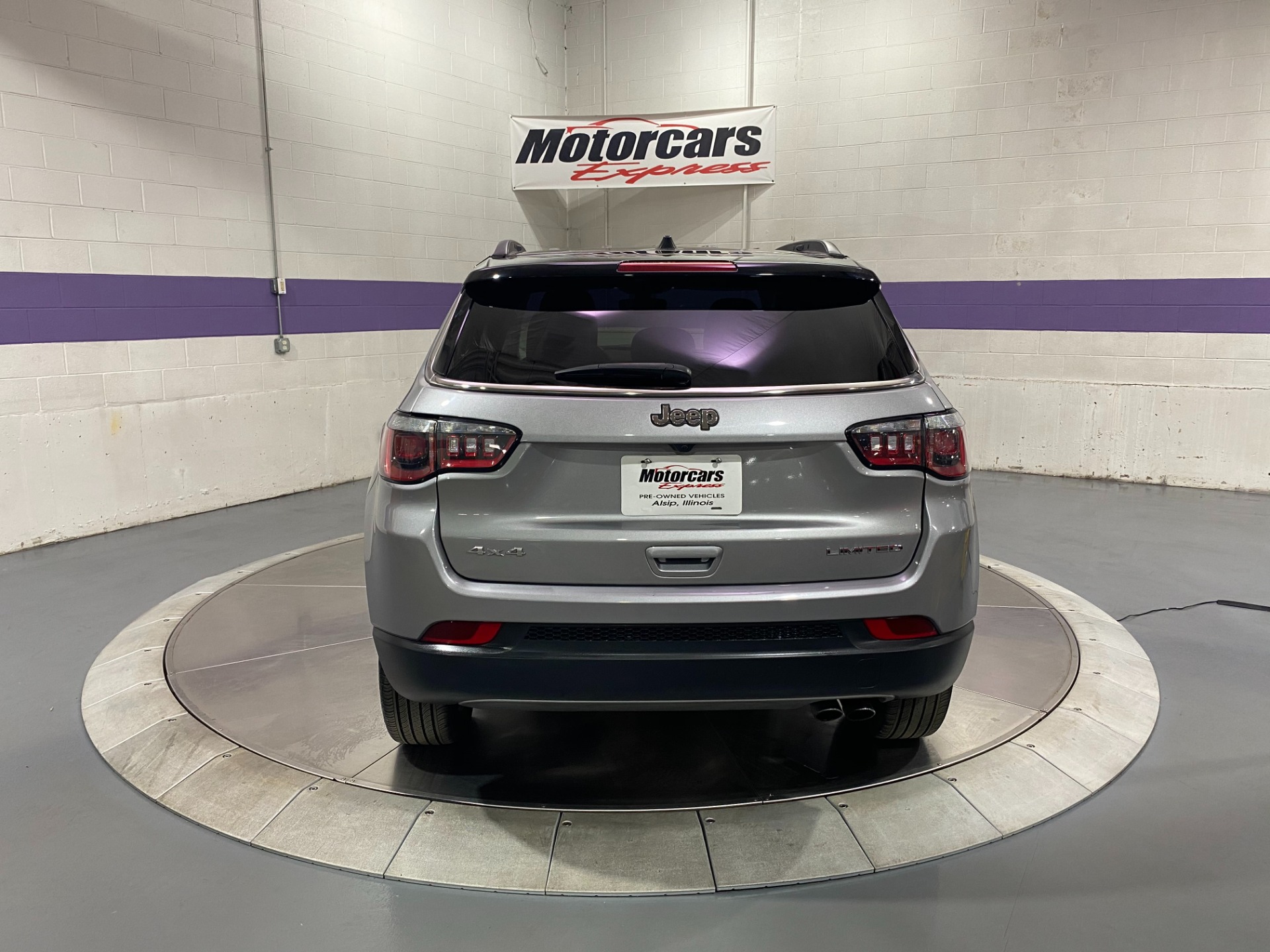 Used-2019-Jeep-Compass-Limited-4X4