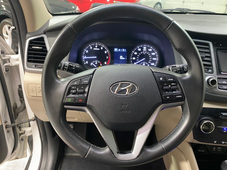 Used-2017-Hyundai-Tucson-Sport-16T-AWD