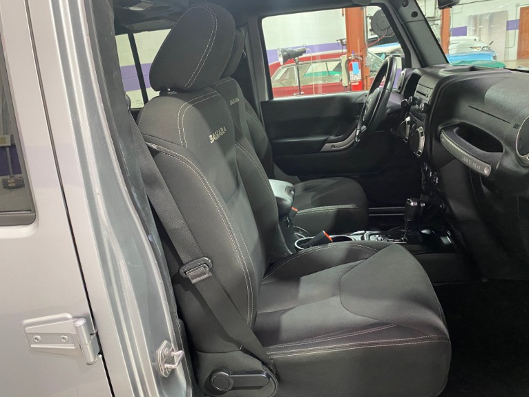Used-2018-Jeep-Wrangler-JK-Unlimited-Sahara-4X4