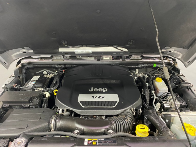 Used-2018-Jeep-Wrangler-JK-Unlimited-Sahara-4X4
