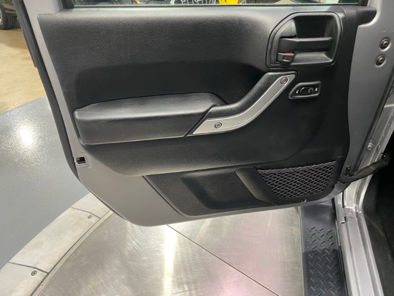 Used-2018-Jeep-Wrangler-JK-Unlimited-Sahara-4X4