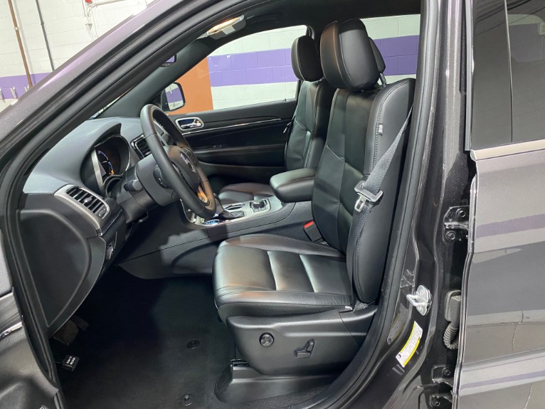 Used-2019-Jeep-Grand-Cherokee-Limited-4X4