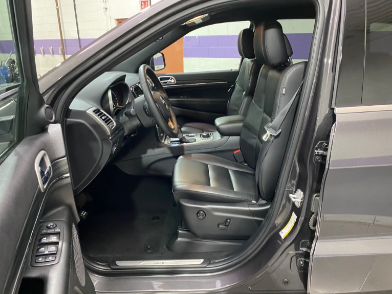 Used-2019-Jeep-Grand-Cherokee-Limited-4X4