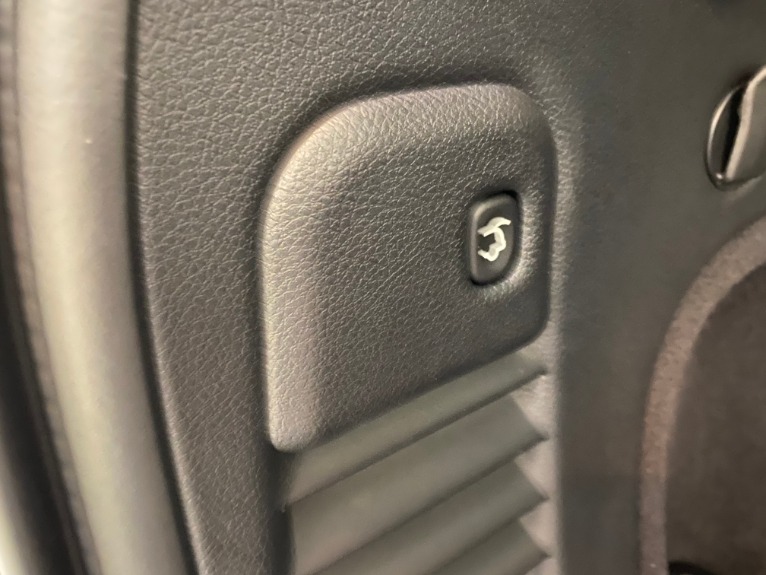 Used-2019-Jeep-Grand-Cherokee-Limited-4X4