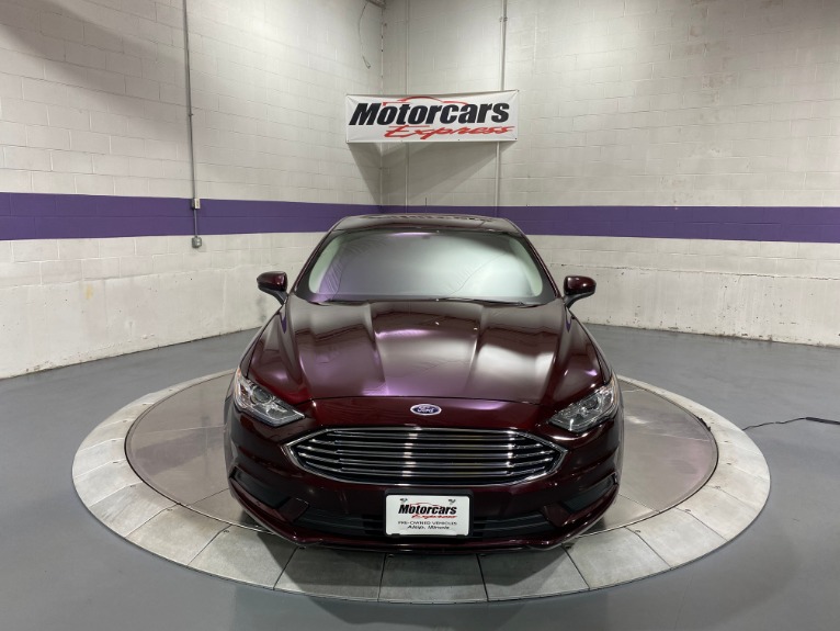 Used-2017-Ford-Fusion-SE-FWD