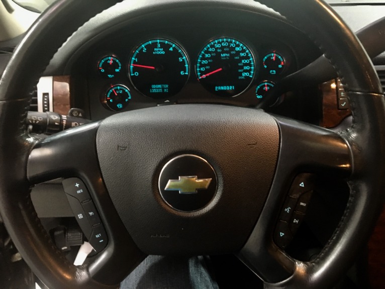 Used-2007-Chevrolet-Suburban-LTZ-1500-4dr-SUV-4WD