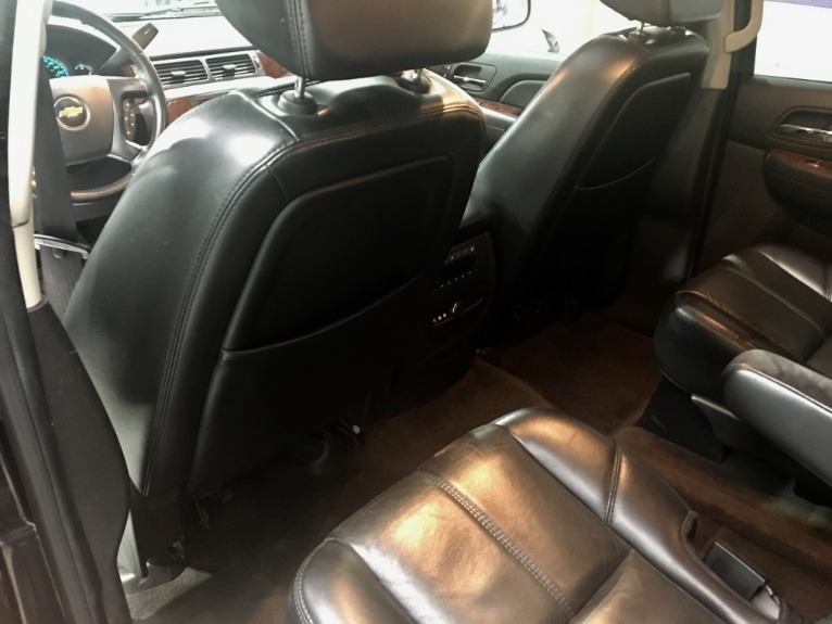 Used-2007-Chevrolet-Suburban-LTZ-1500-4dr-SUV-4WD