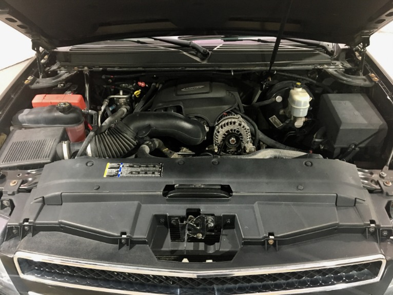Used-2007-Chevrolet-Suburban-LTZ-1500-4dr-SUV-4WD