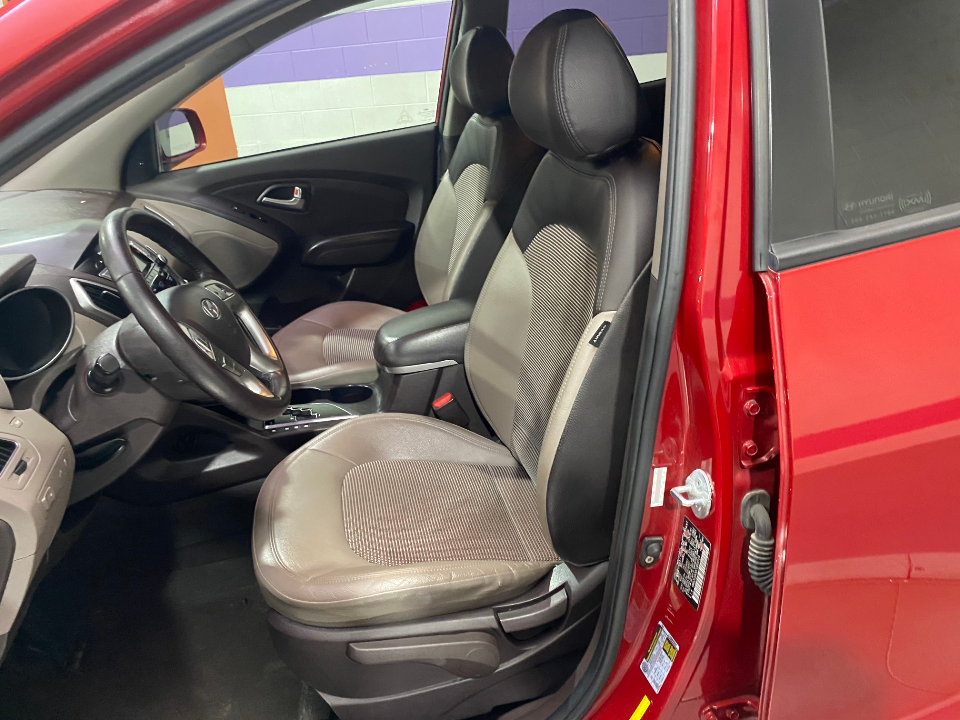 Used-2012-Hyundai-Tucson-GLS-FWD