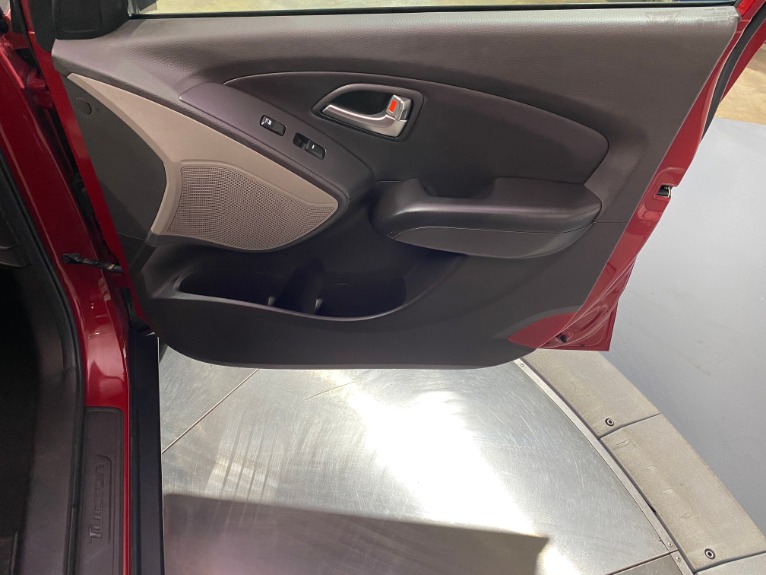 Used-2012-Hyundai-Tucson-GLS-FWD