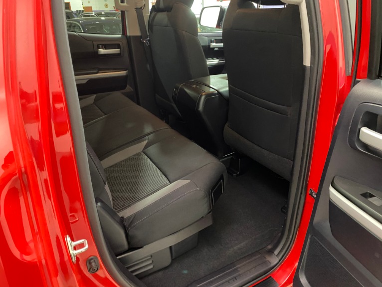 Used-2016-Toyota-Tundra-SR5-4X4-FFV