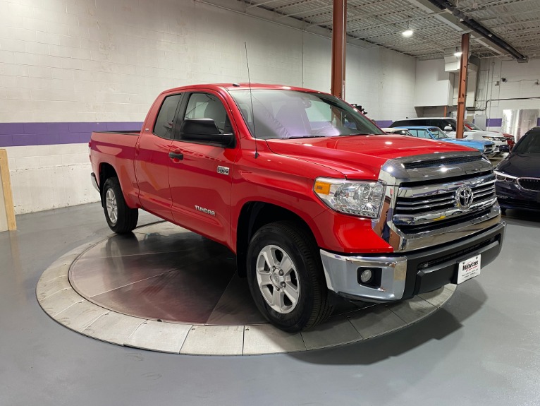 Used-2016-Toyota-Tundra-SR5-4X4-FFV