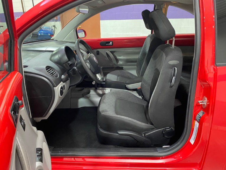 Used-2001-Volkswagen-Beetle-GLS-FWD