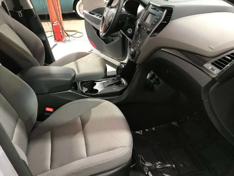 Used-2015-Hyundai-Santa-Fe-GLS-4dr-SUV-Third-Row