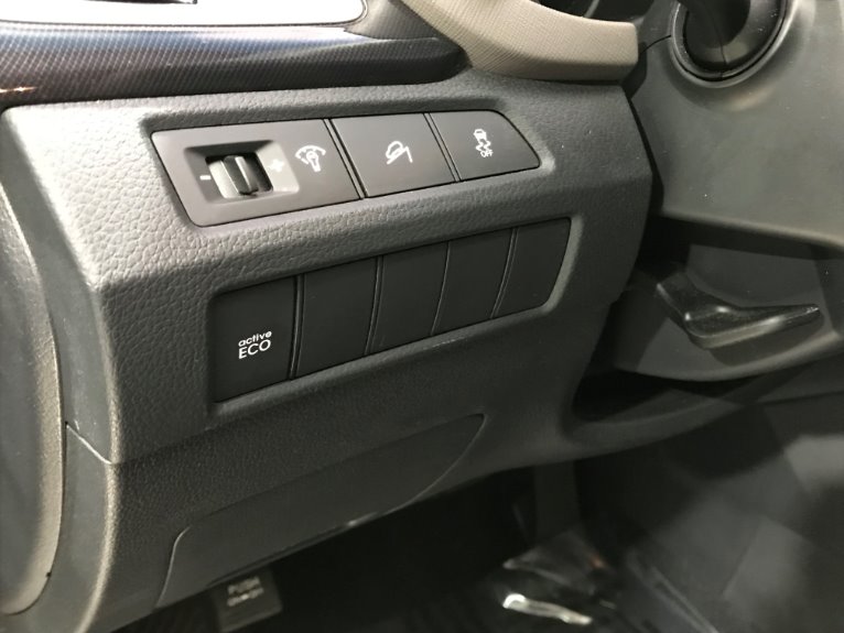 Used-2015-Hyundai-Santa-Fe-GLS-4dr-SUV-Third-Row