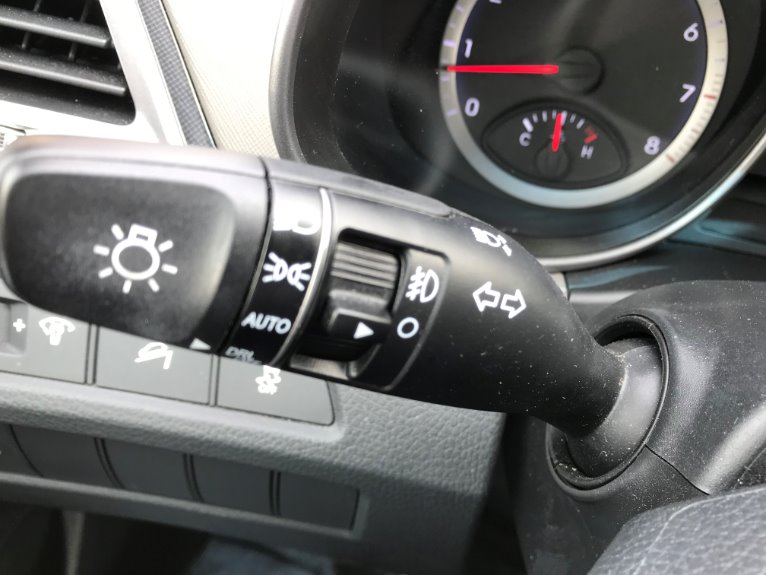 Used-2015-Hyundai-Santa-Fe-GLS-4dr-SUV-Third-Row
