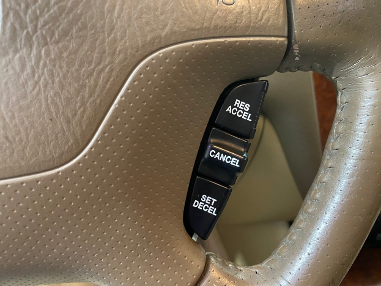 Used-2005-Acura-MDX-Touring-w/RES-AWD