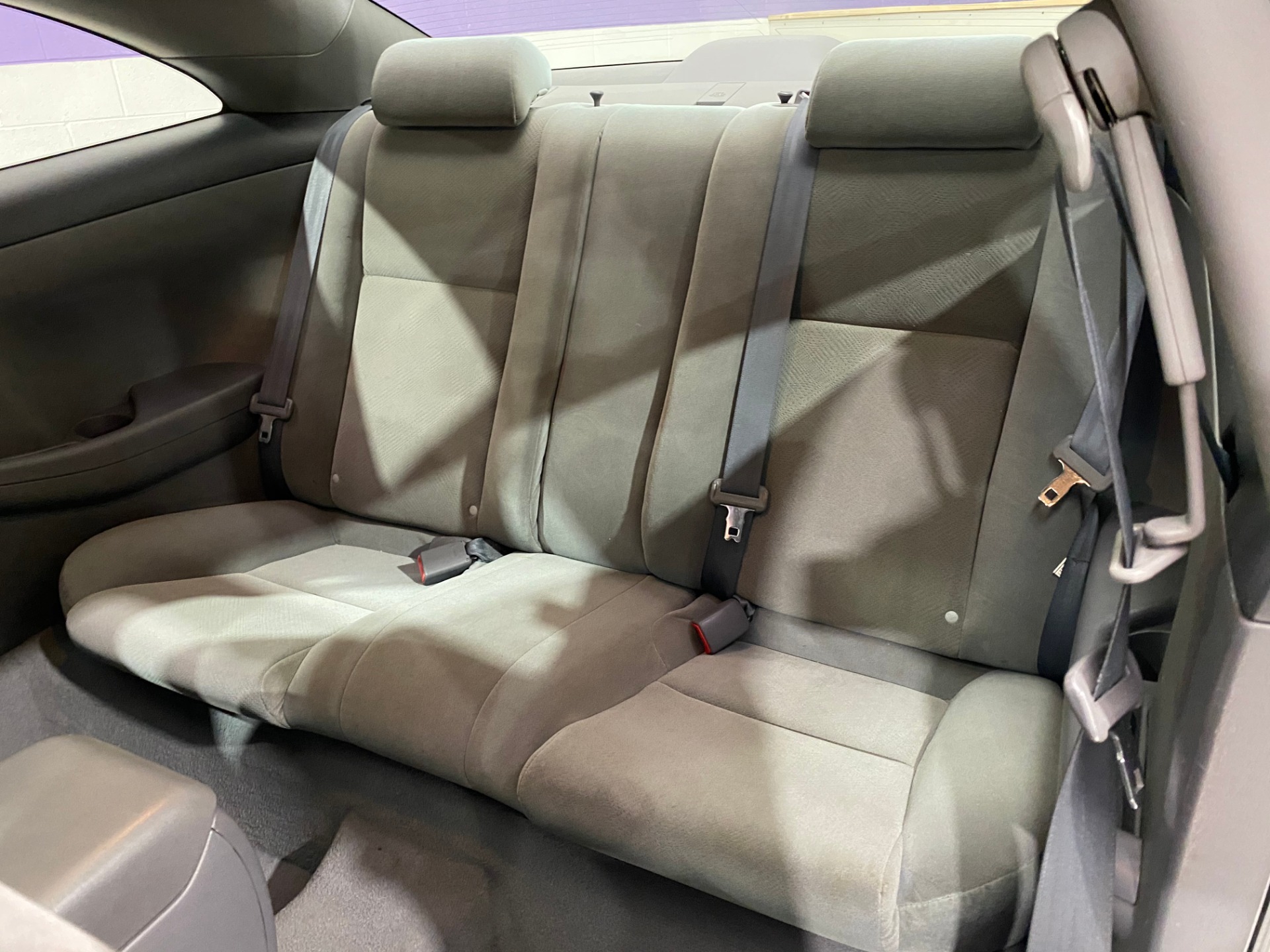 Used-2004-Toyota-Camry-Solara-SLE-FWD