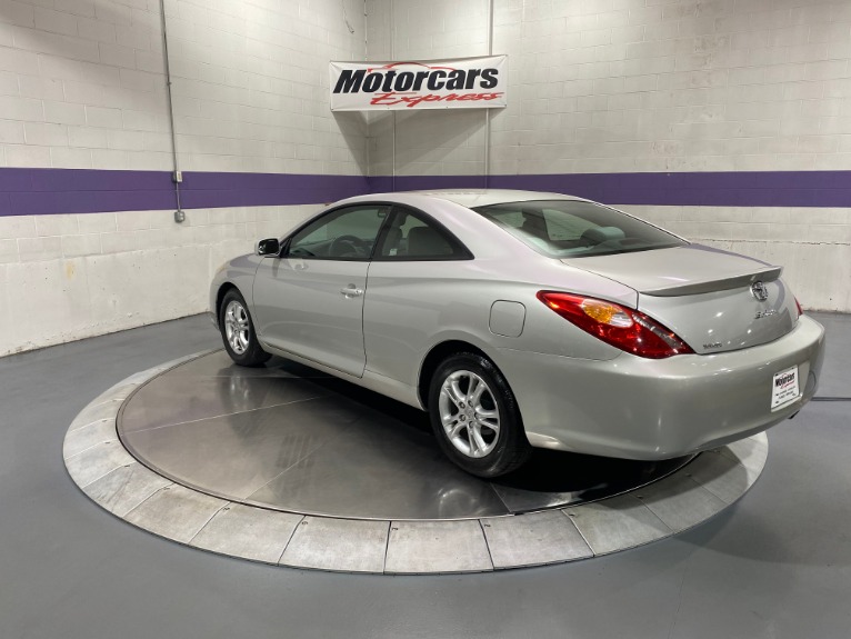 Used-2004-Toyota-Camry-Solara-SLE-FWD