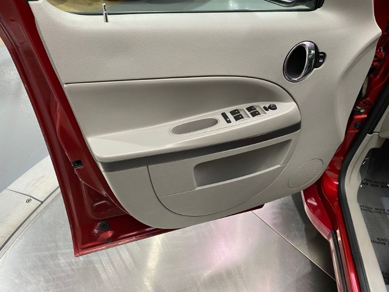 Used-2011-Chevrolet-HHR-LT-FWD