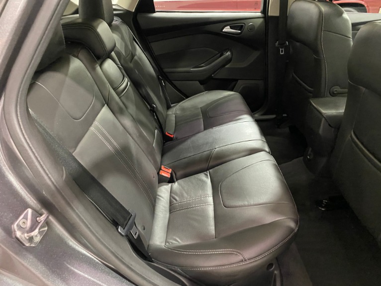 Used-2012-Ford-Focus-Titanium-FWD