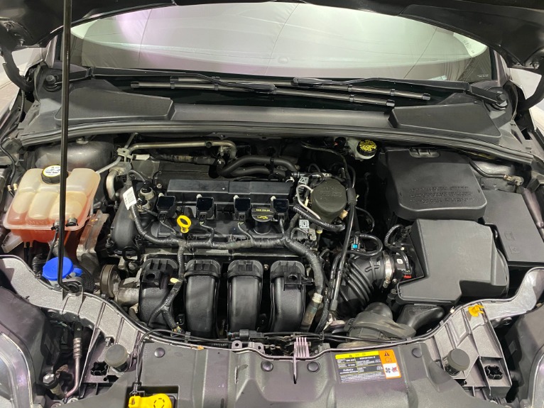 Used-2012-Ford-Focus-Titanium-FWD