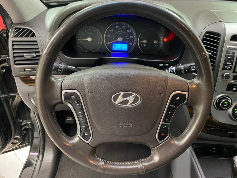 Used-2012-Hyundai-Santa-Fe-SE-FWD