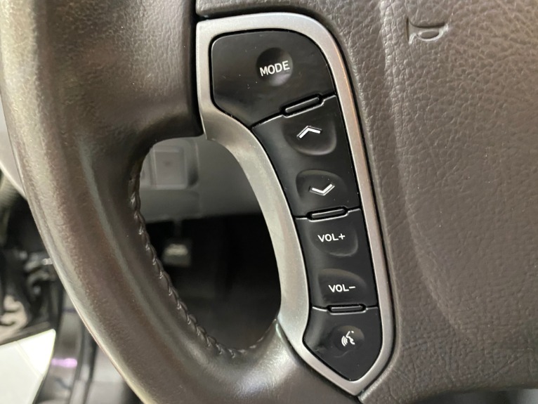 Used-2012-Hyundai-Santa-Fe-SE-FWD