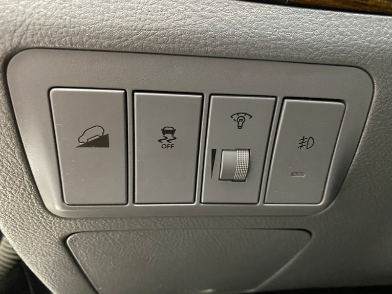 Used-2012-Hyundai-Santa-Fe-SE-FWD
