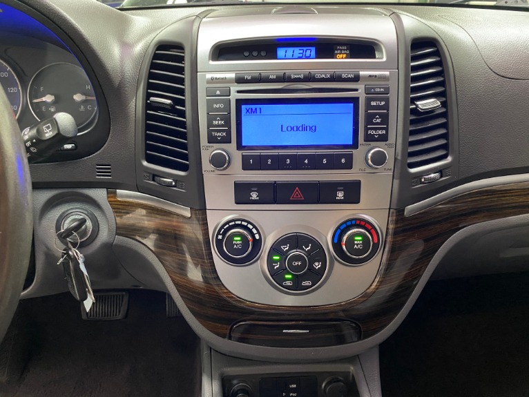 Used-2012-Hyundai-Santa-Fe-SE-FWD