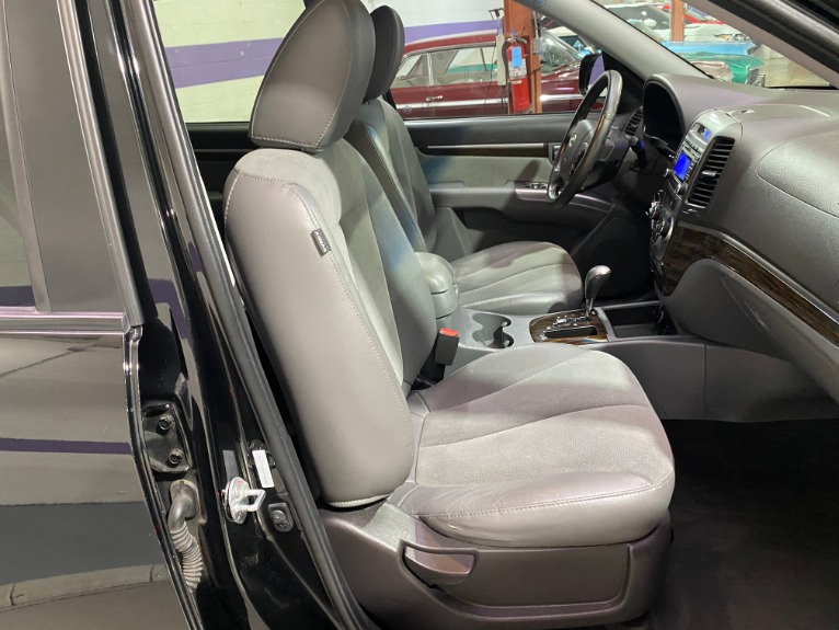 Used-2012-Hyundai-Santa-Fe-SE-FWD