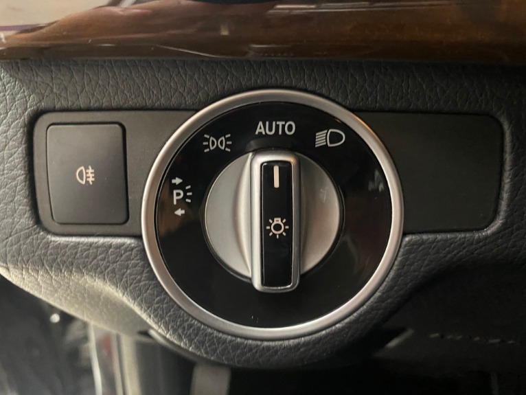 Used-2015-Mercedes-Benz-GLK-GLK-350-4MATIC