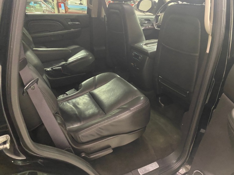 Used-2012-GMC-Yukon-Denali-AWD