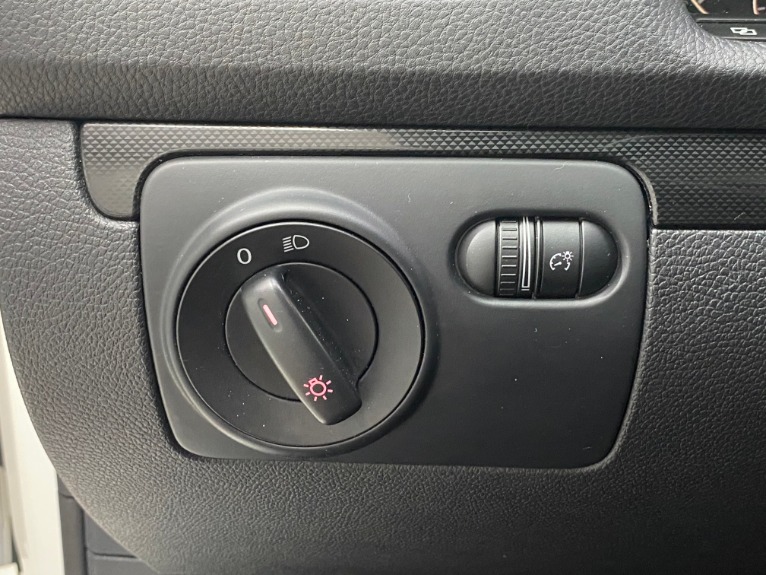 Used-2010-Volkswagen-Jetta-Wolfsburg-Edition-FWD