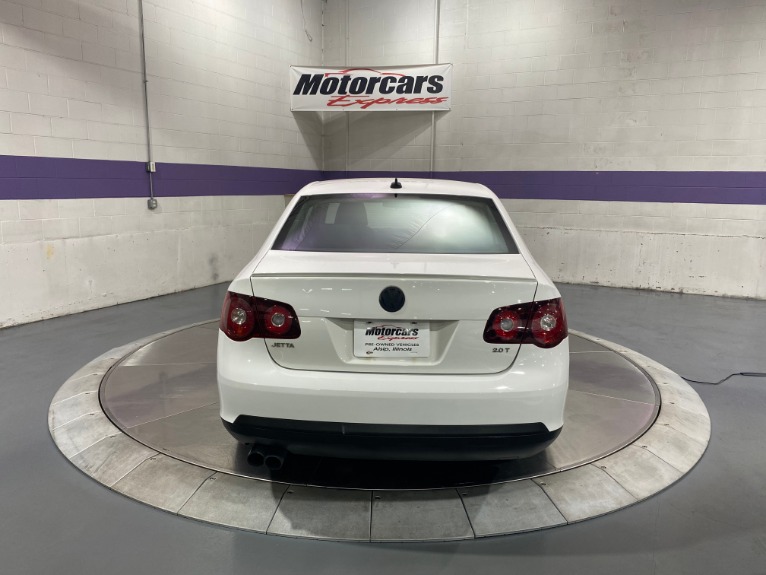 Used-2010-Volkswagen-Jetta-Wolfsburg-Edition-FWD