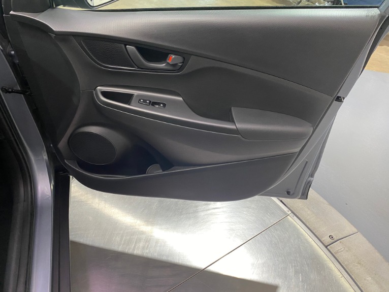 Used-2019-Hyundai-Kona-SE-FWD