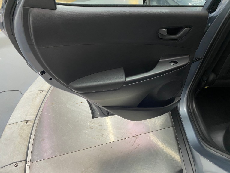 Used-2019-Hyundai-Kona-SE-FWD