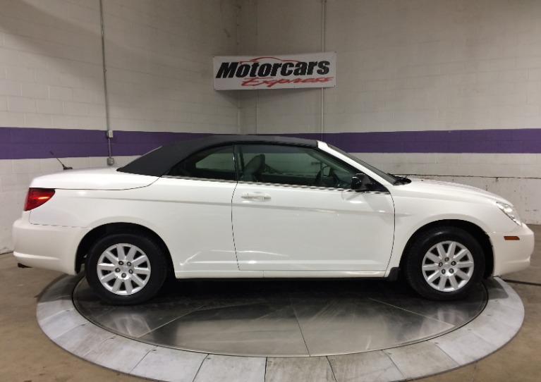 Used-2008-Chrysler-Sebring-LX