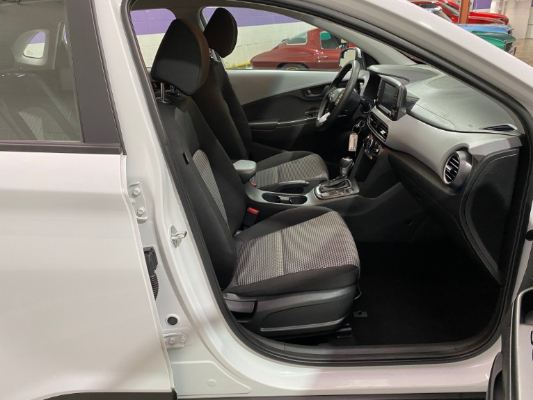 Used-2019-Hyundai-Kona-SE-AWD