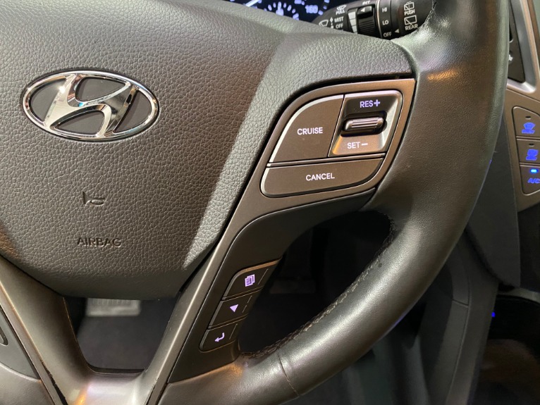 Used-2017-Hyundai-Santa-Fe-SE-Ultimate-FWD